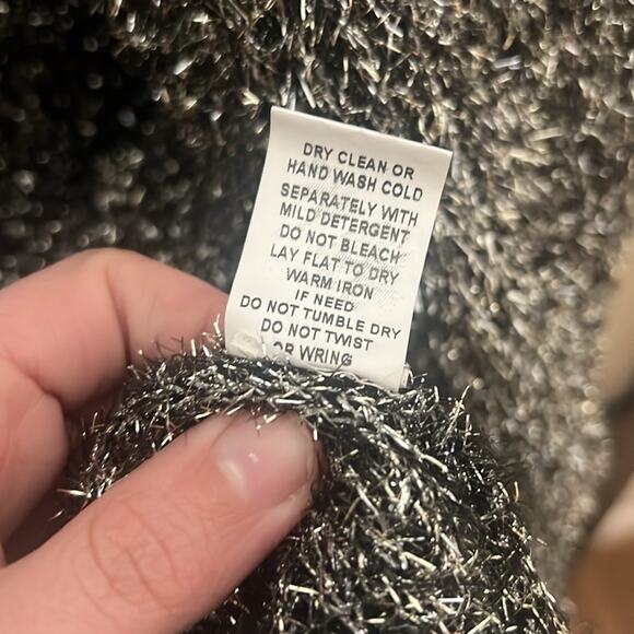 Zero Degrees Celsius Metallic Cardigan Sweater Size Small - Picture 8 of 9